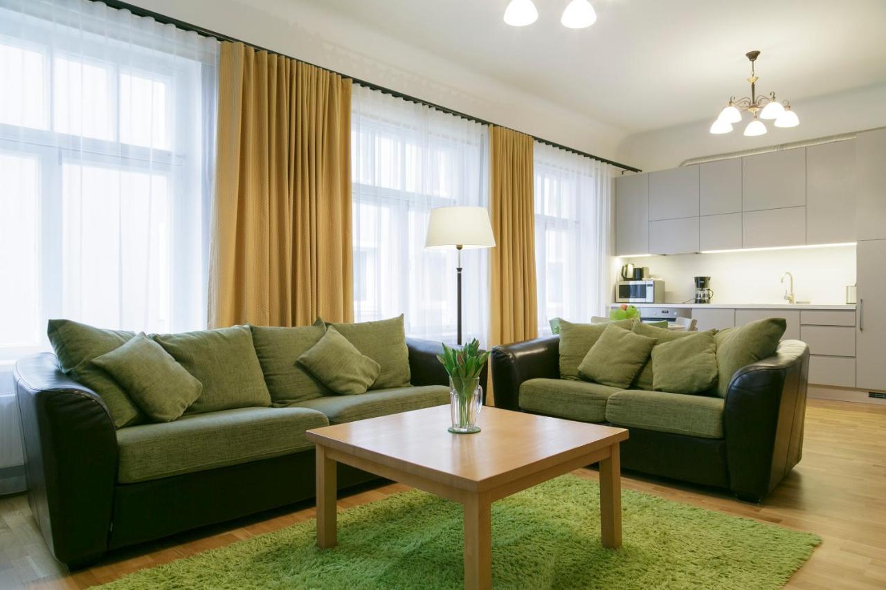 Saaresalu City Center Apartment Pärnu Esterno foto