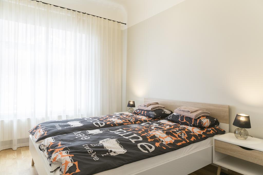 Saaresalu City Center Apartment Pärnu Esterno foto